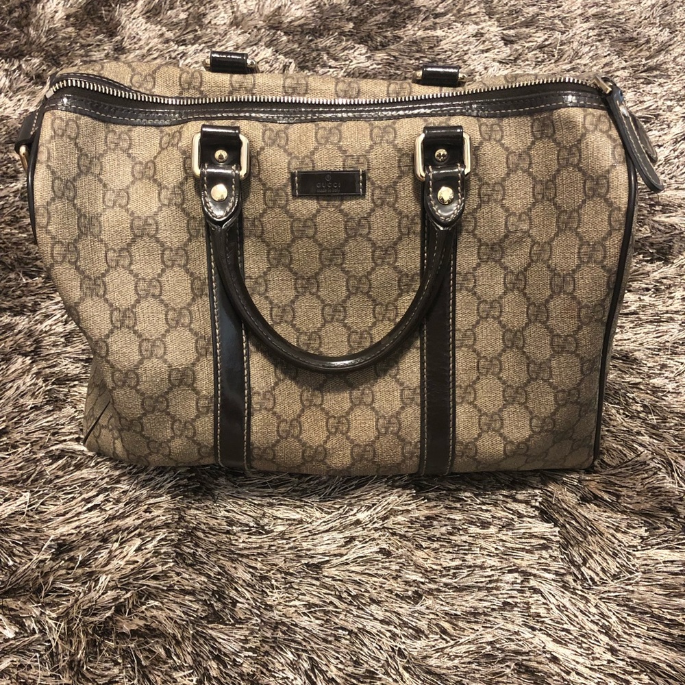 Vintage Gucci Boston Bag 12 x 8.75 x 7 w 4” handle